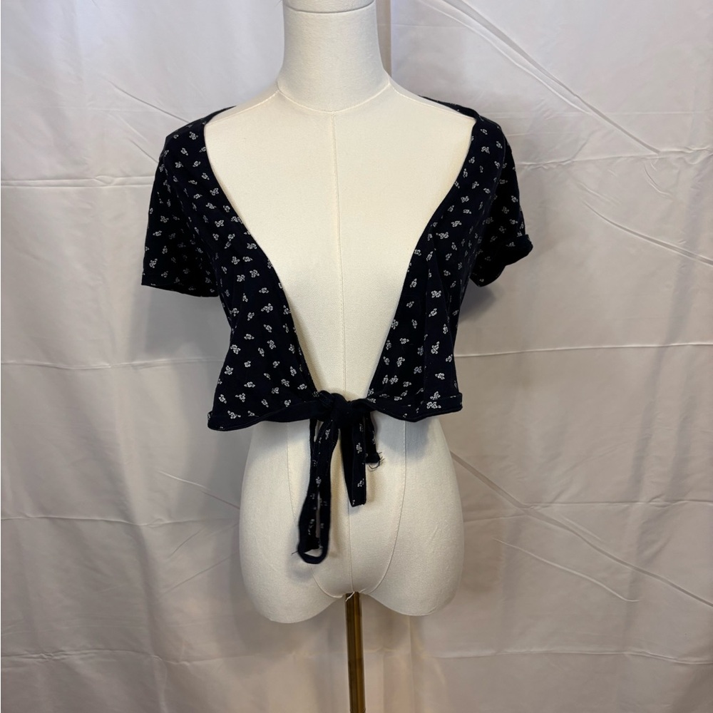 Brandy Melville Navy Floral Tie Front Crop Top Made in Italy